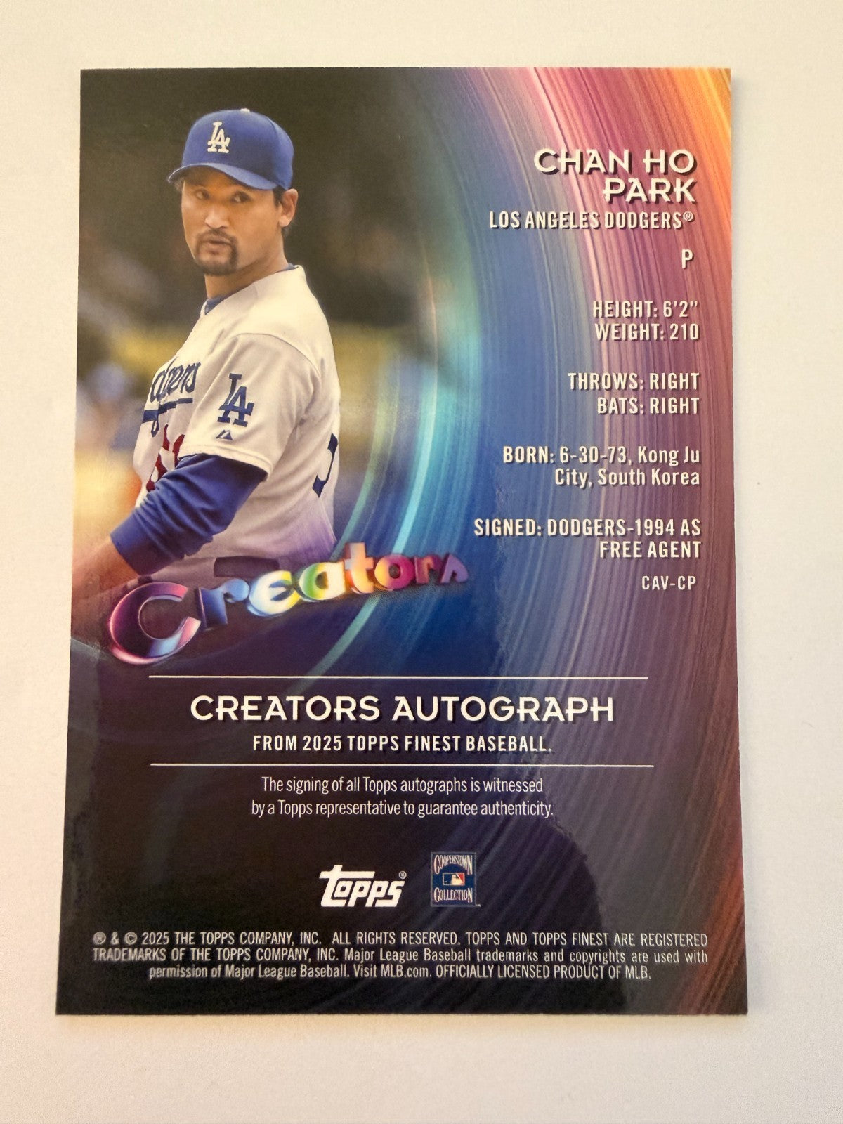 2025 Topps Finest - Creators Autographs Chan Ho Park #CAV-CP Gold Refractor /50